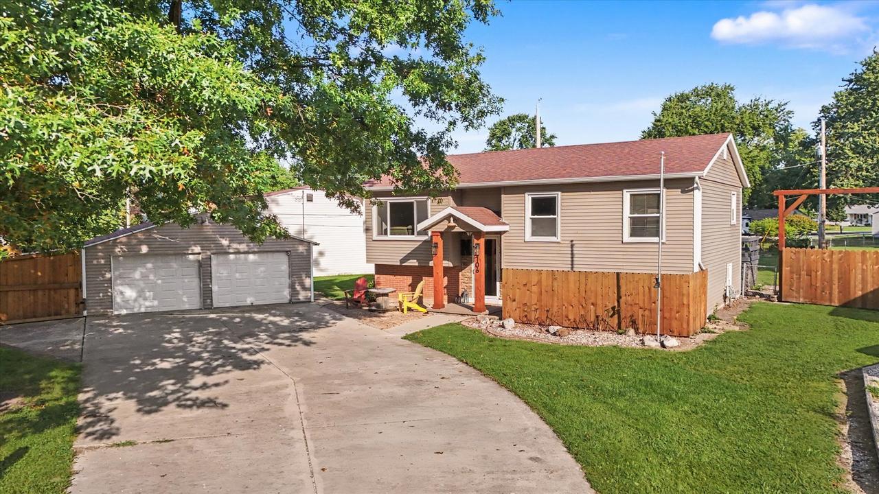 106 Mckinley Cir., Philo, IL 61864
