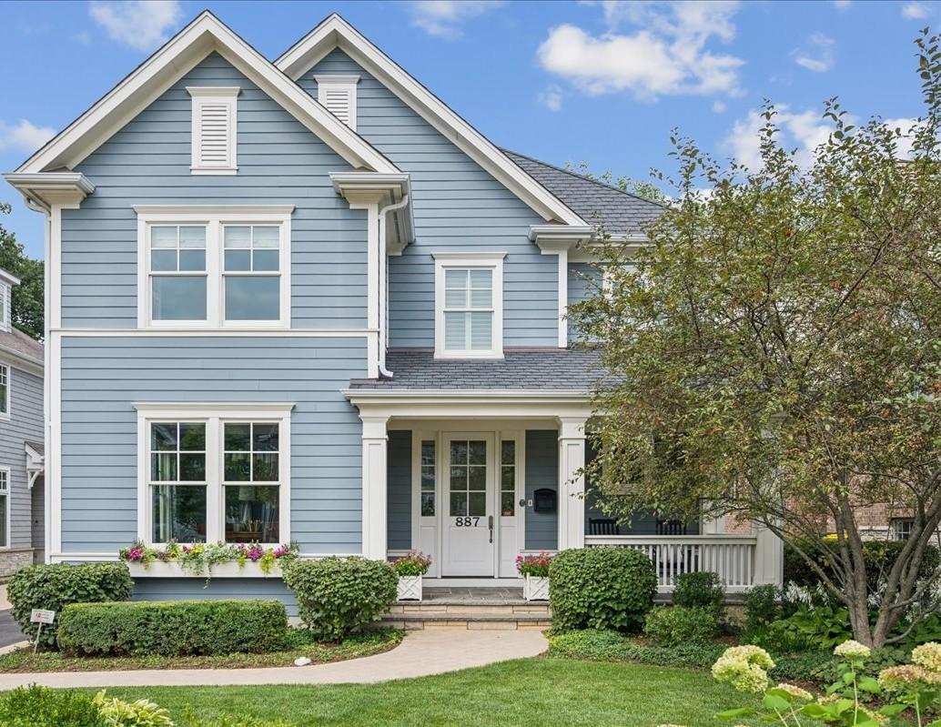 887 Ash St., Winnetka, IL 60093
