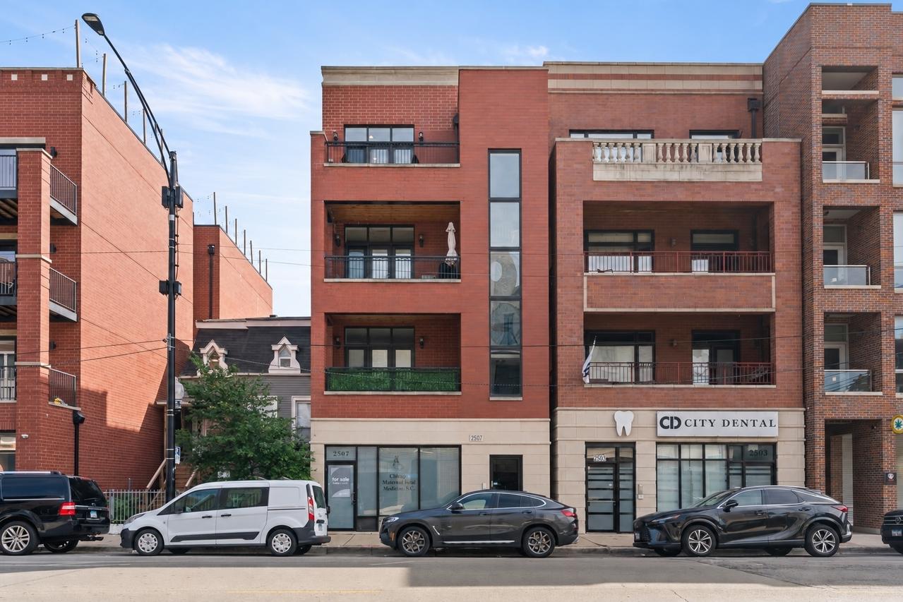 2507 N Halsted St. #4, Chicago, IL 60614