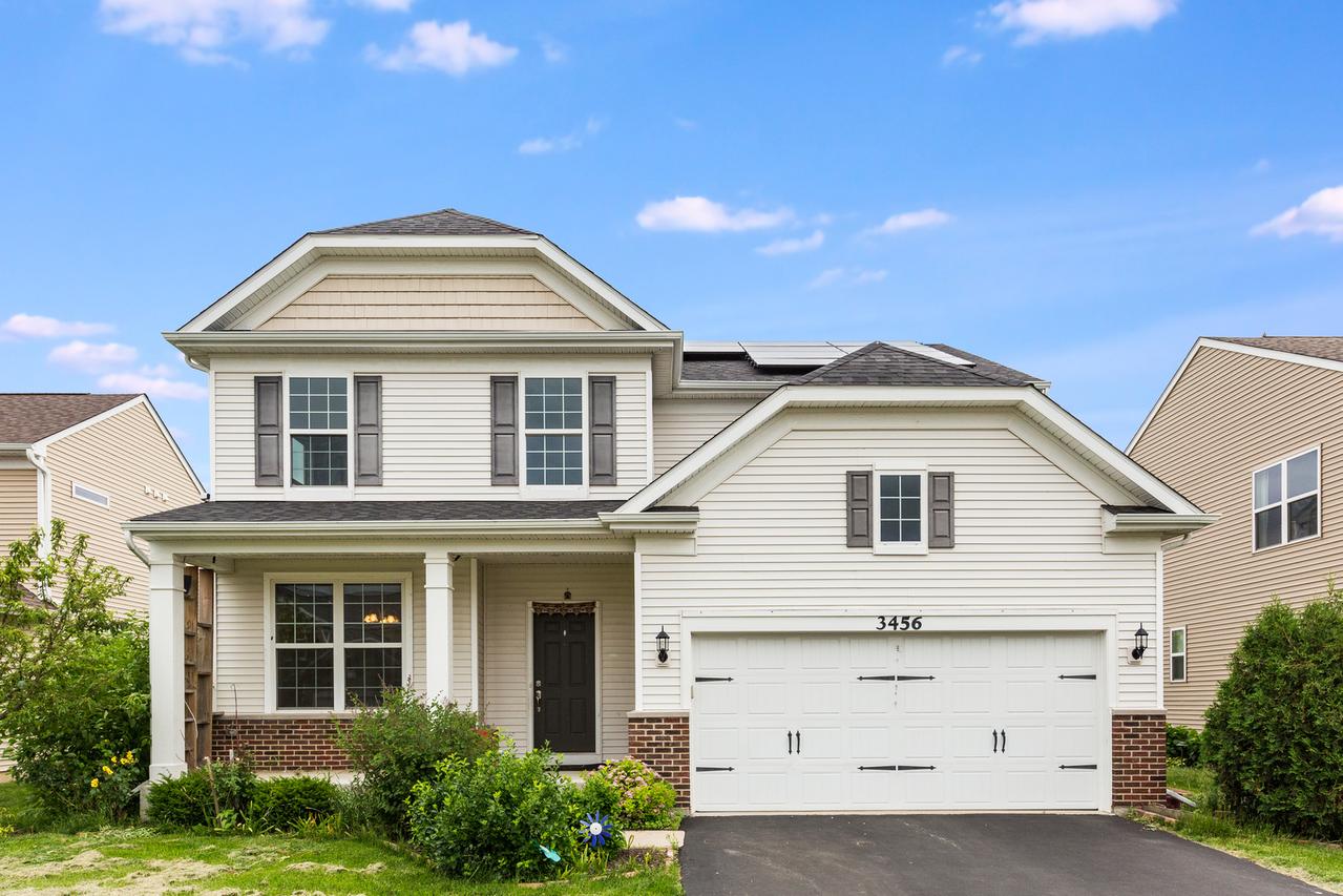 3456 Birch Ln., Naperville, IL 60564