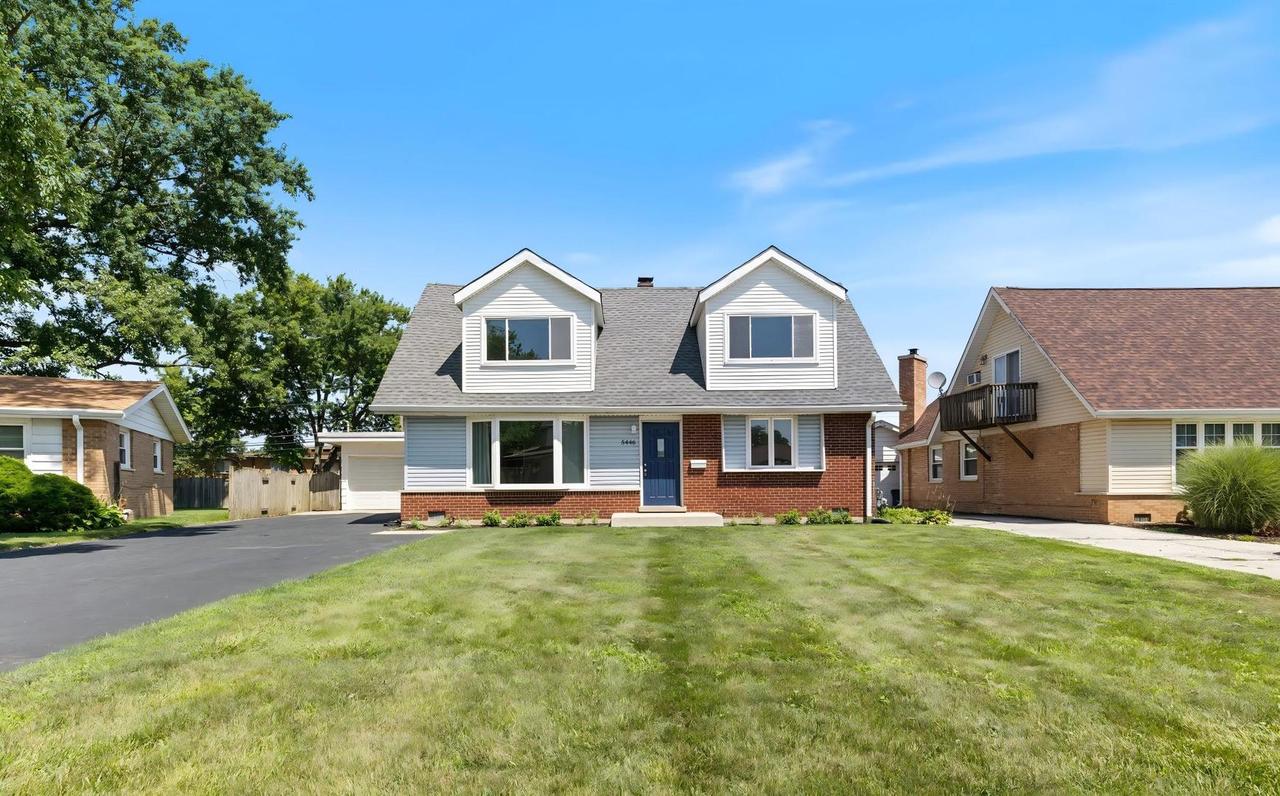 5446 Highland Ct., Crestwood, IL 60418