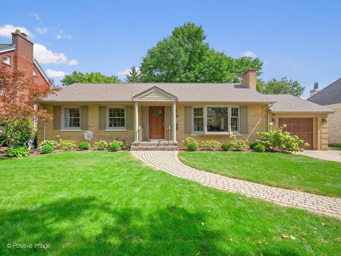 533 S Spring Ave., La Grange, IL 60525