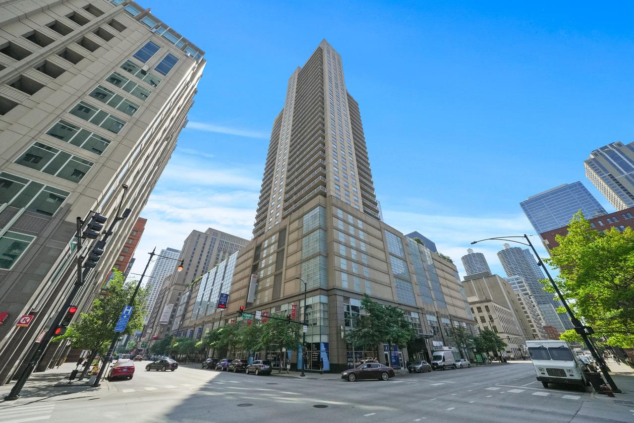 545 N Dearborn St. #2607, Chicago, IL 60654