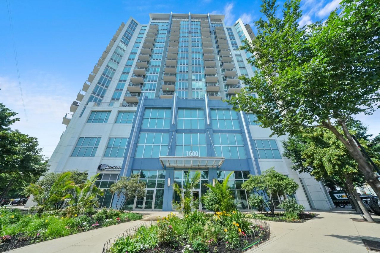 1600 S Indiana Ave. #1504, Chicago, IL 60616