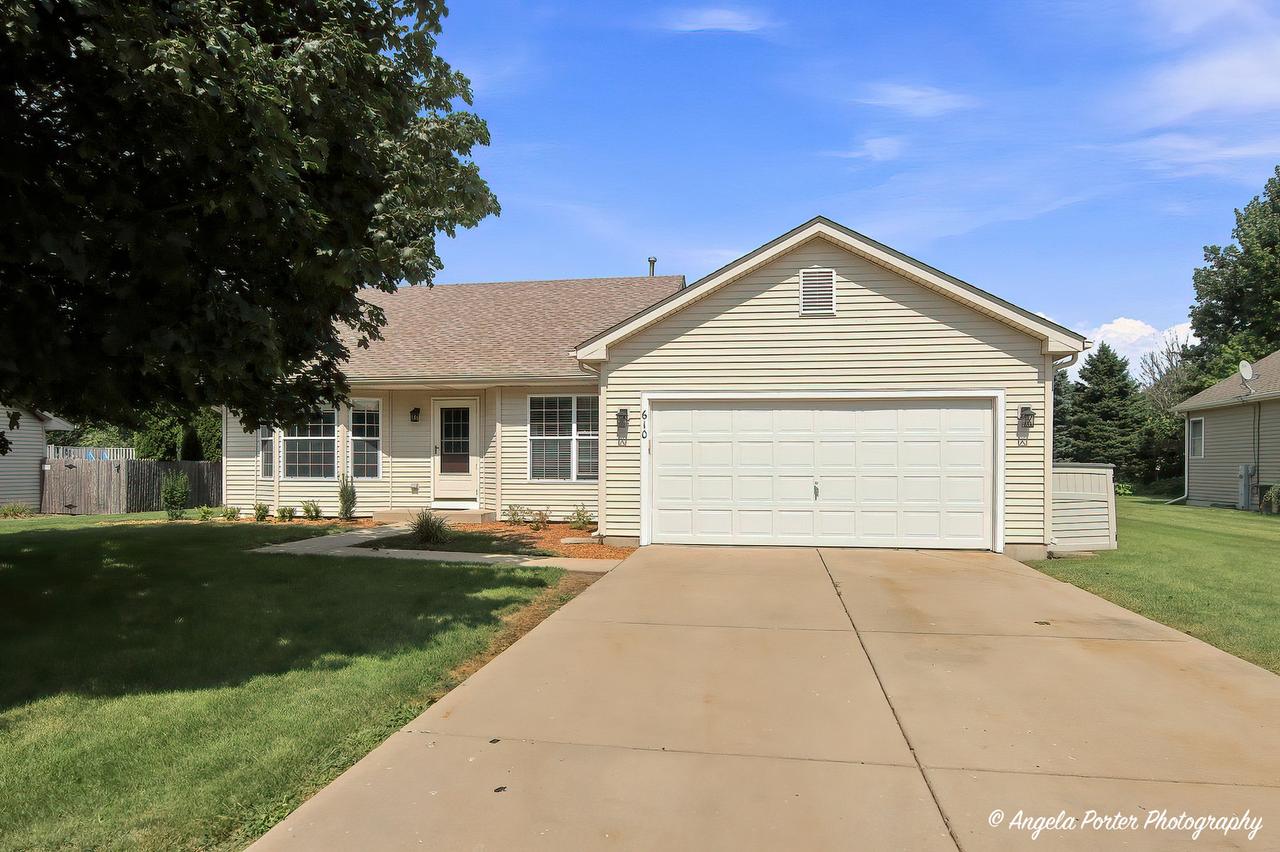 610 Cartwright Tr., Mchenry, IL 60050
