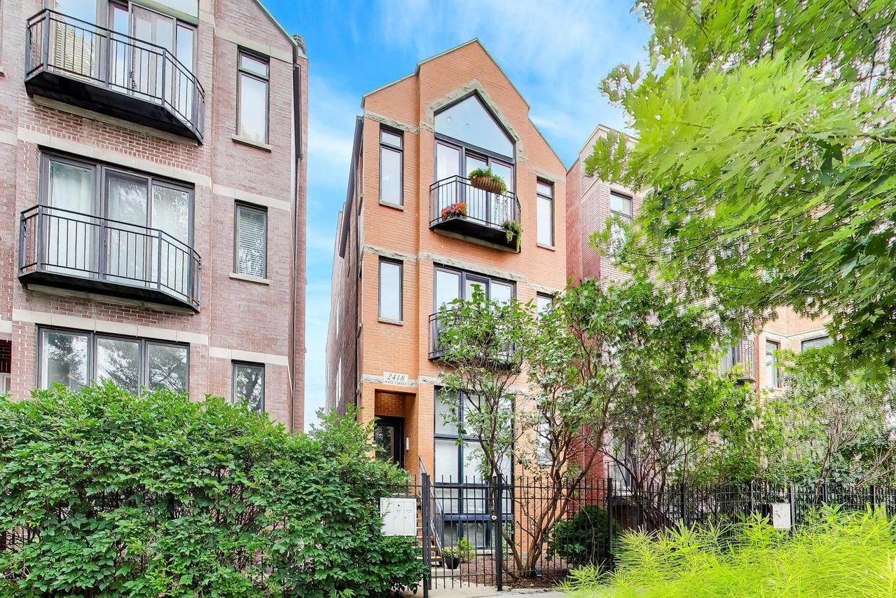 2418 W Cortez St. #2, Chicago, IL 60622