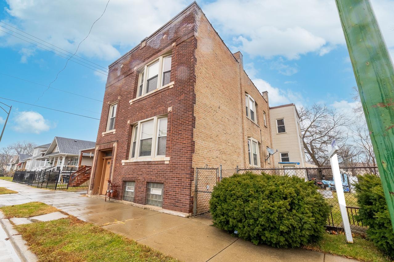 11849 S Wentworth Ave., Chicago, IL 60628