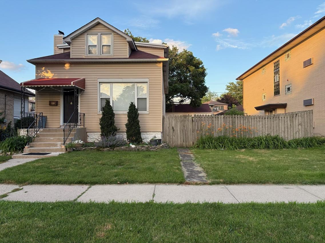 2635 N 73rd Ave., Elmwood Park, IL 60707