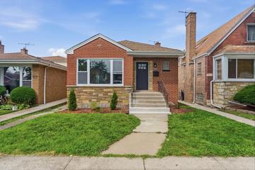 New Homes with Master Bedrooms on the 1st Floor in Calumet Heights: August 29th to September 4th