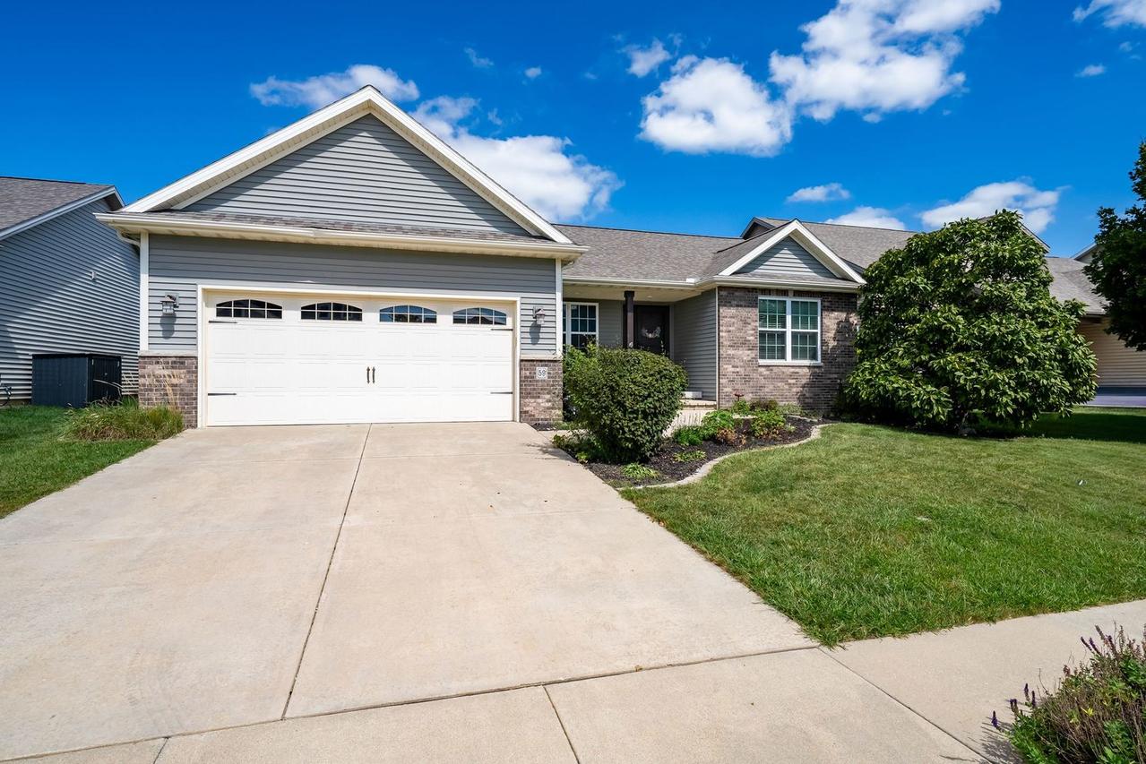 59 Dry Sage Cir., Bloomington, IL 61705