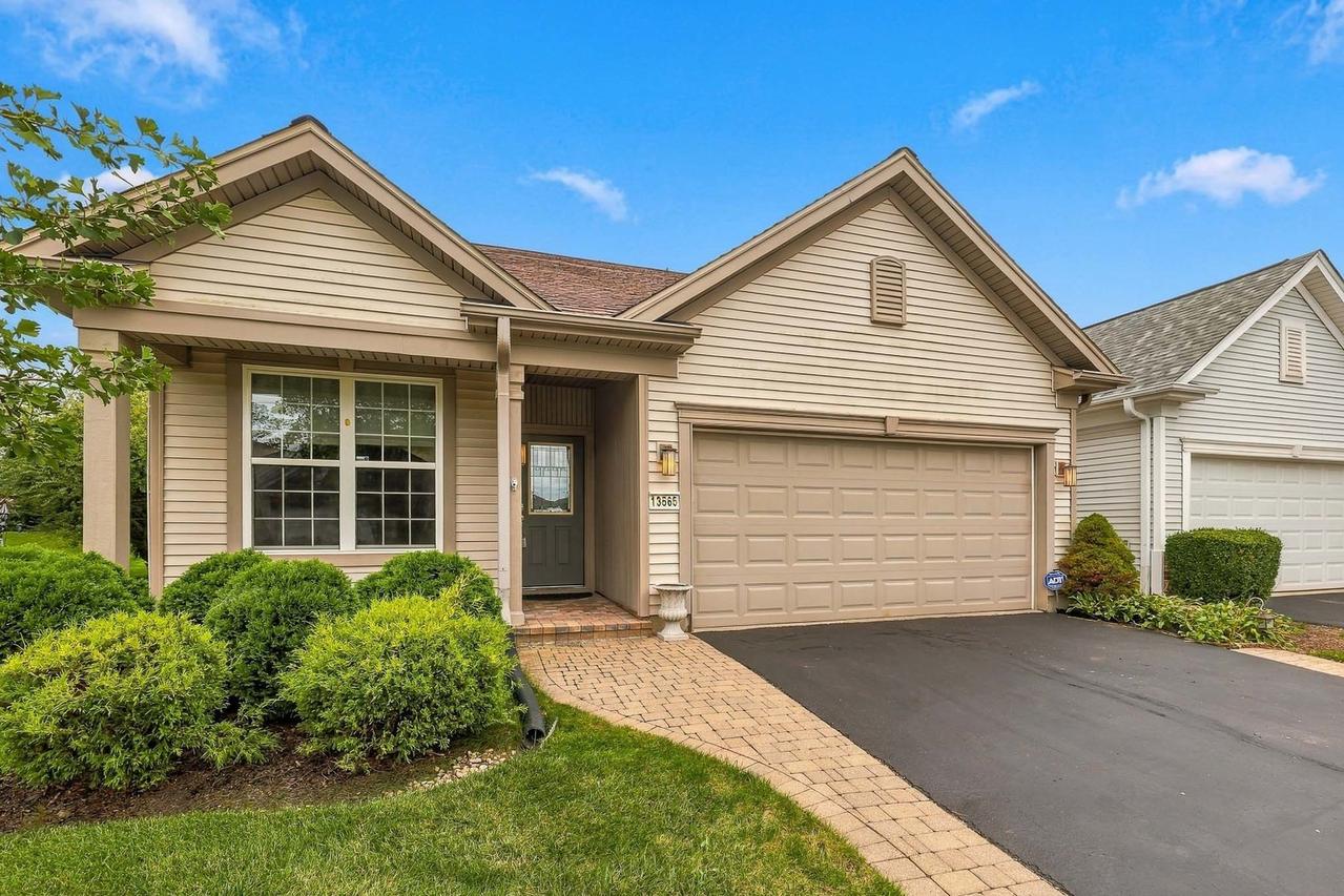 13565 Lehigh St., Huntley, IL 60142