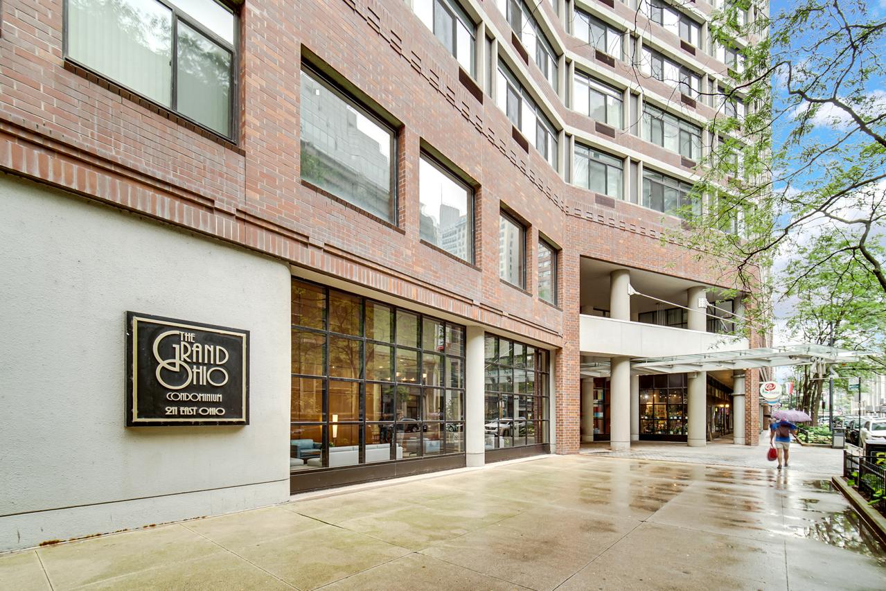 211 E Ohio St. #1715, Chicago, IL 60611