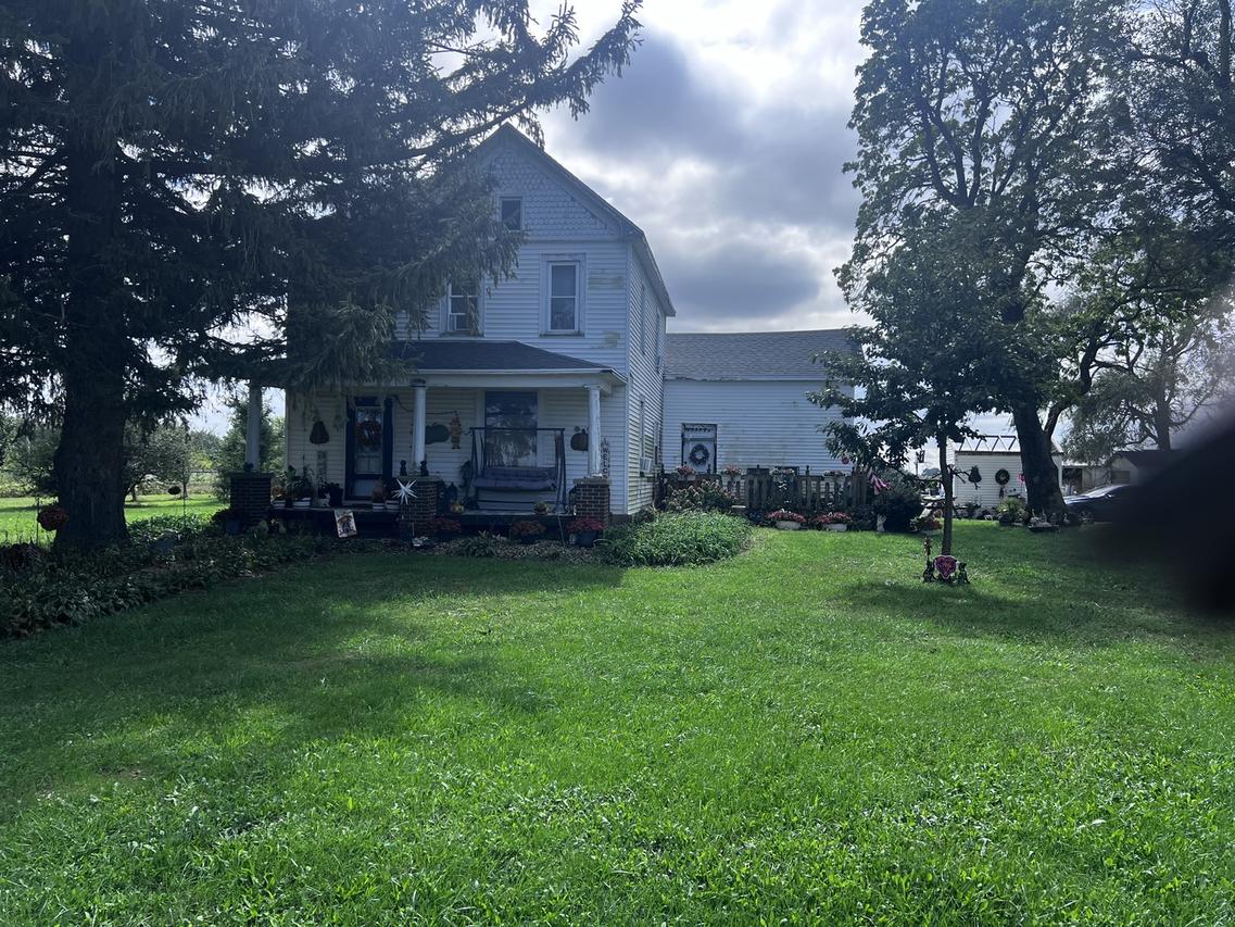 513 E 1100 North Rd., Buckley, IL 60918