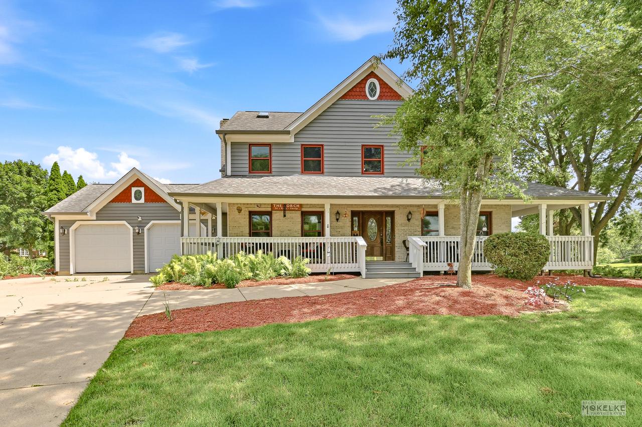 925 Merrill New Rd., Sugar Grove, IL 60554