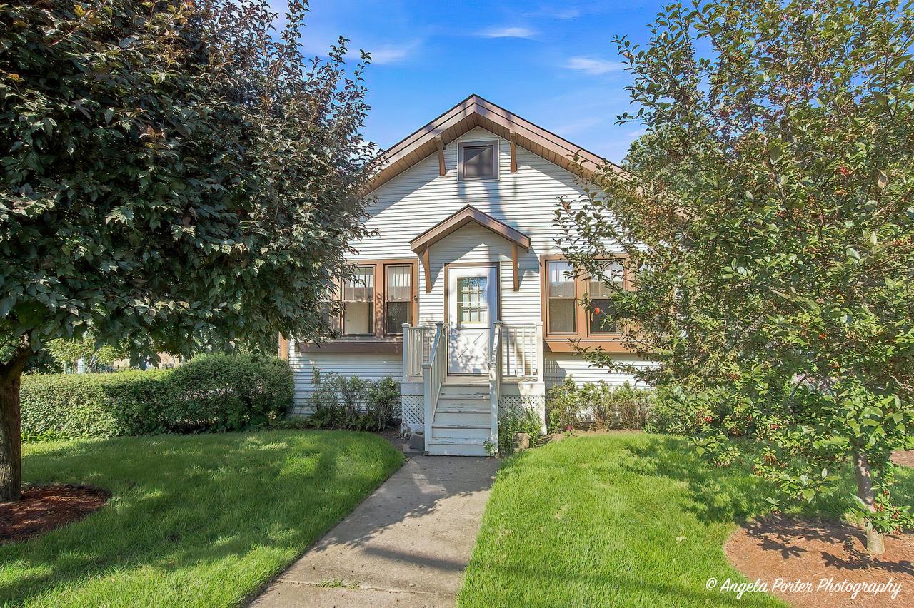 204 N Archer Ave., Mundelein, IL 60060