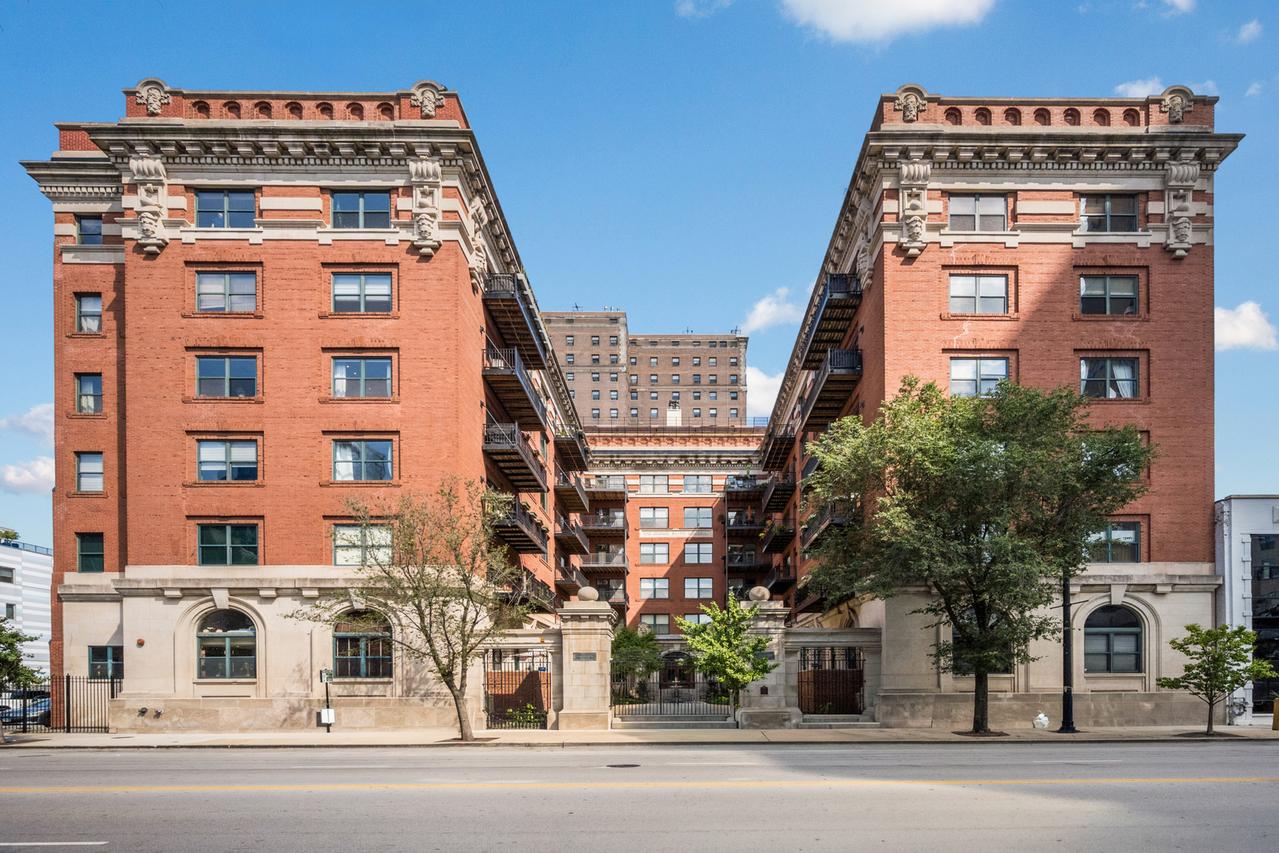 1439 S Michigan Ave. #402, Chicago, IL 60605