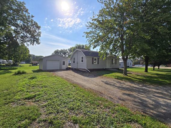 New Homes with Master Bedrooms on the 1st Floor That Attend Apollo Elementary School: August 29th to September 4th