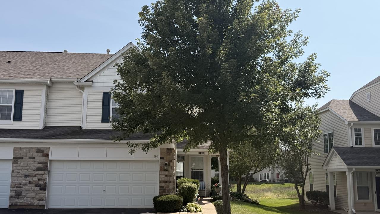 105 Grandview Ct., Volo, IL 60020