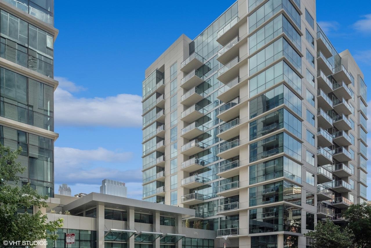 123 S Green St. #604B, Chicago, IL 60607