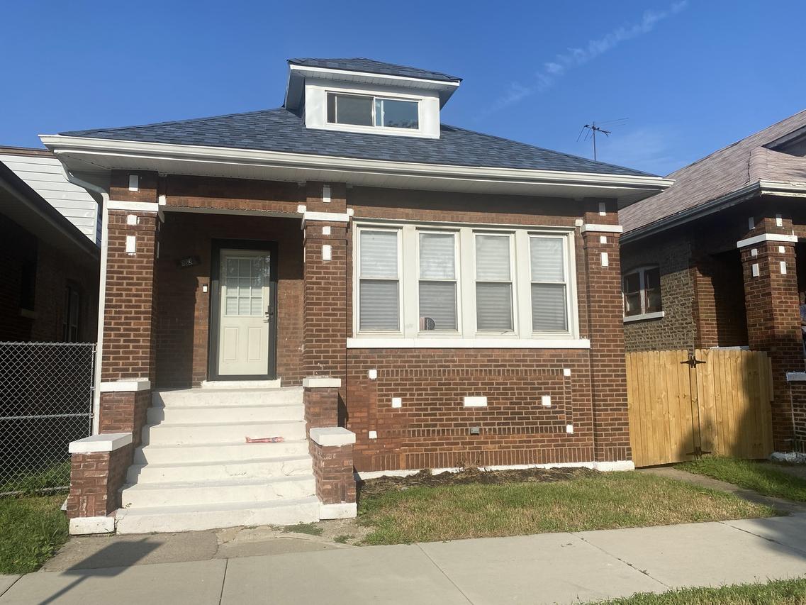 7832 S Vernon Ave., Chicago, IL 60619
