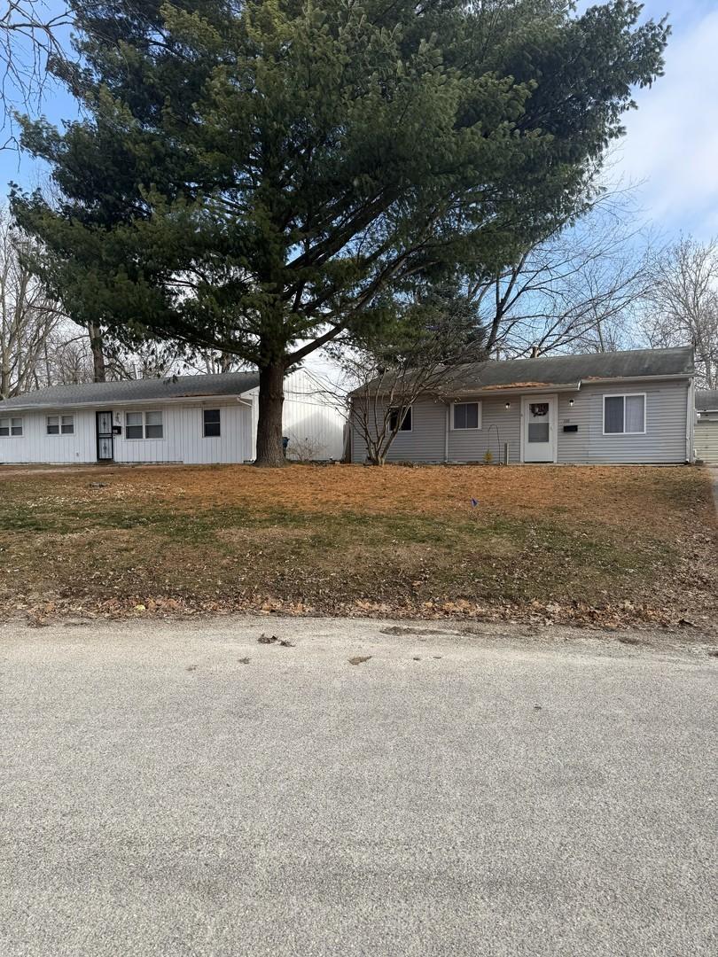 128 S Scottswood Dr., Urbana, IL 61802