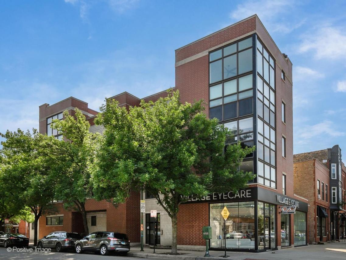 1901 W Division St. #2N, Chicago, IL 60622