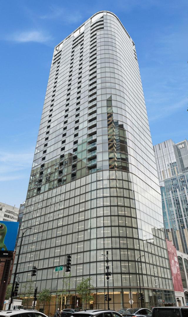 600 N Fairbanks Ct. #3304, Chicago, IL 60611