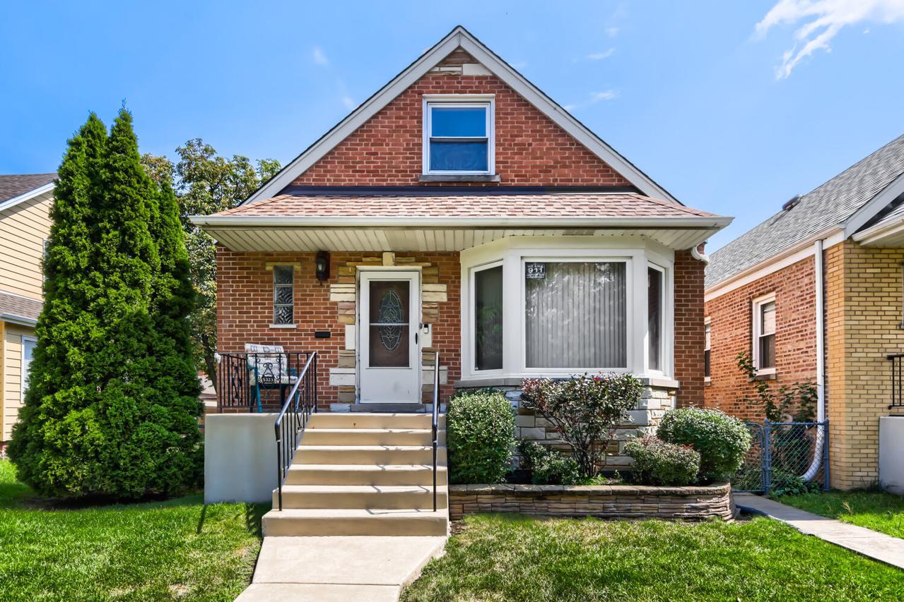5323 N Natoma Ave., Chicago, IL 60656
