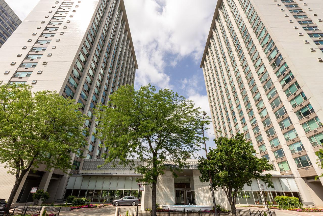 3600 N Lake Shore Dr. #308, Chicago, IL 60613