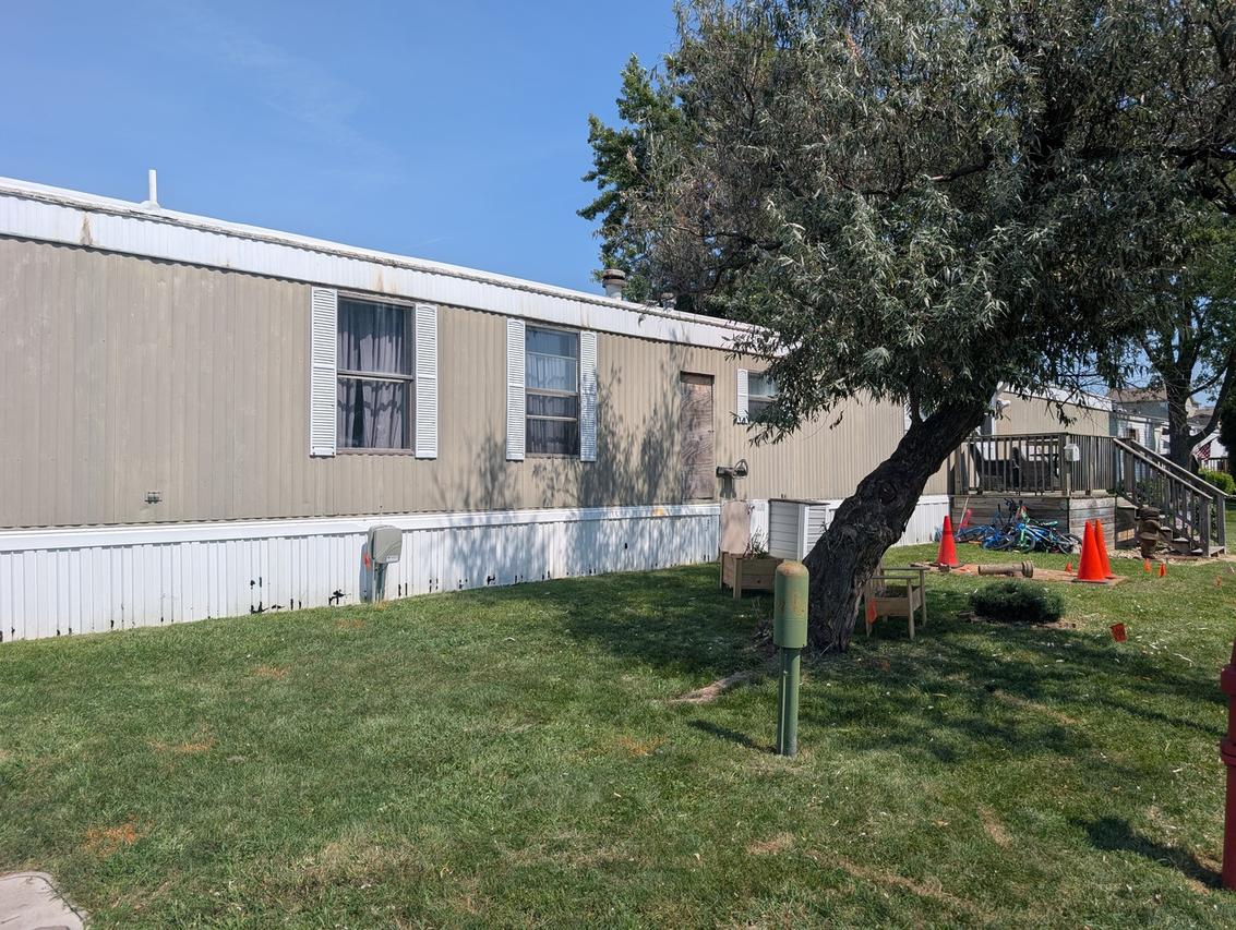 901 Bell Aire St. #38, Marseilles, IL 61341