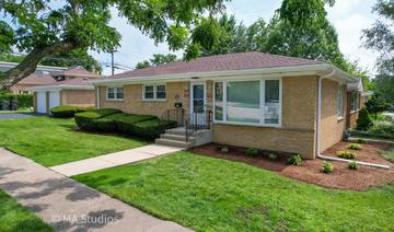 New Homes with Master Bedrooms on the 1st Floor That Attend Niles North High School: August 29th to September 4th