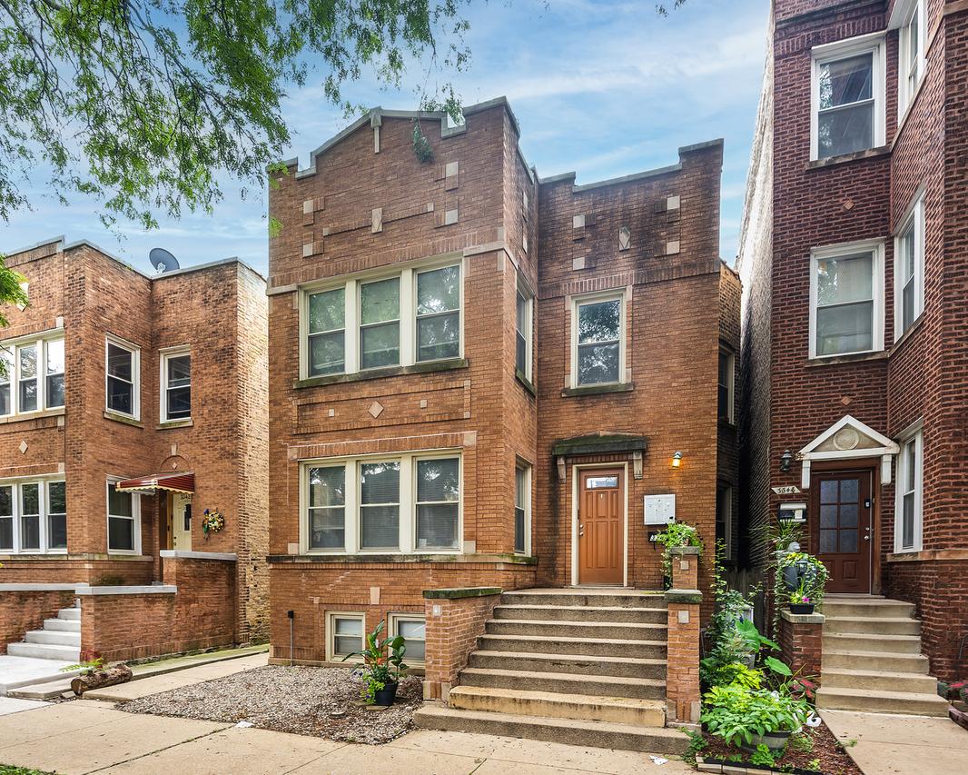 3344 N Monticello Ave., Chicago, IL 60618
