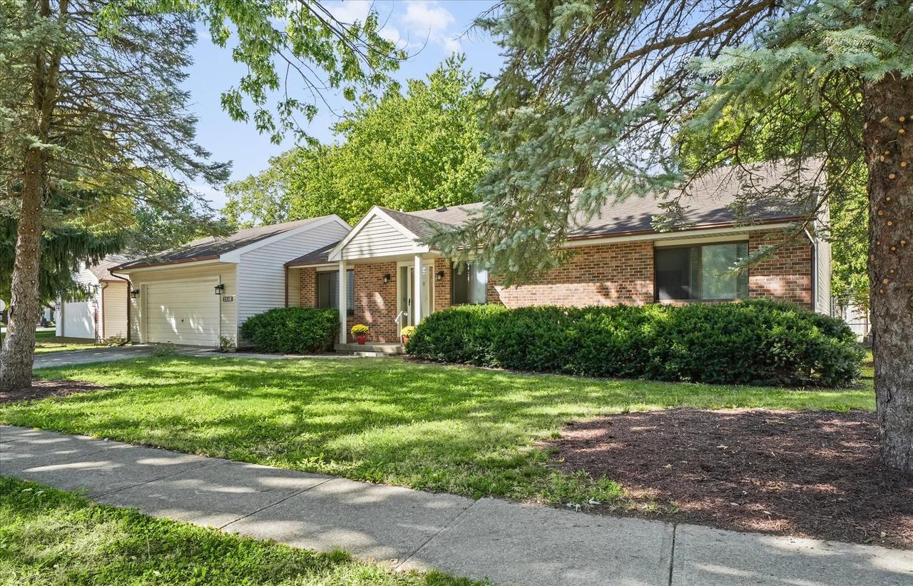 2518 Clayton Blvd., Champaign, IL 61822