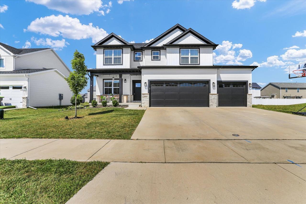 508 Wheatley Dr., Mahomet, IL 61853