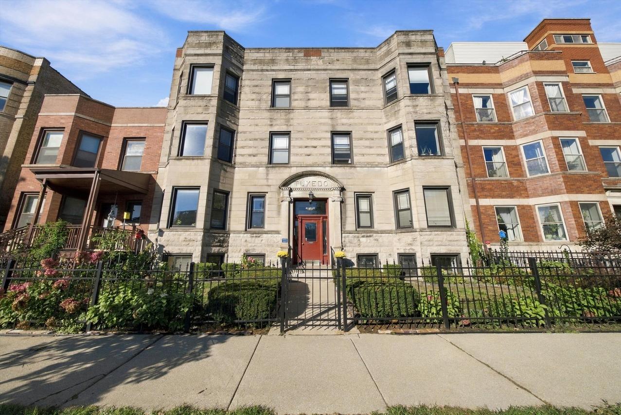4440 N Dover St. #GS, Chicago, IL 60640