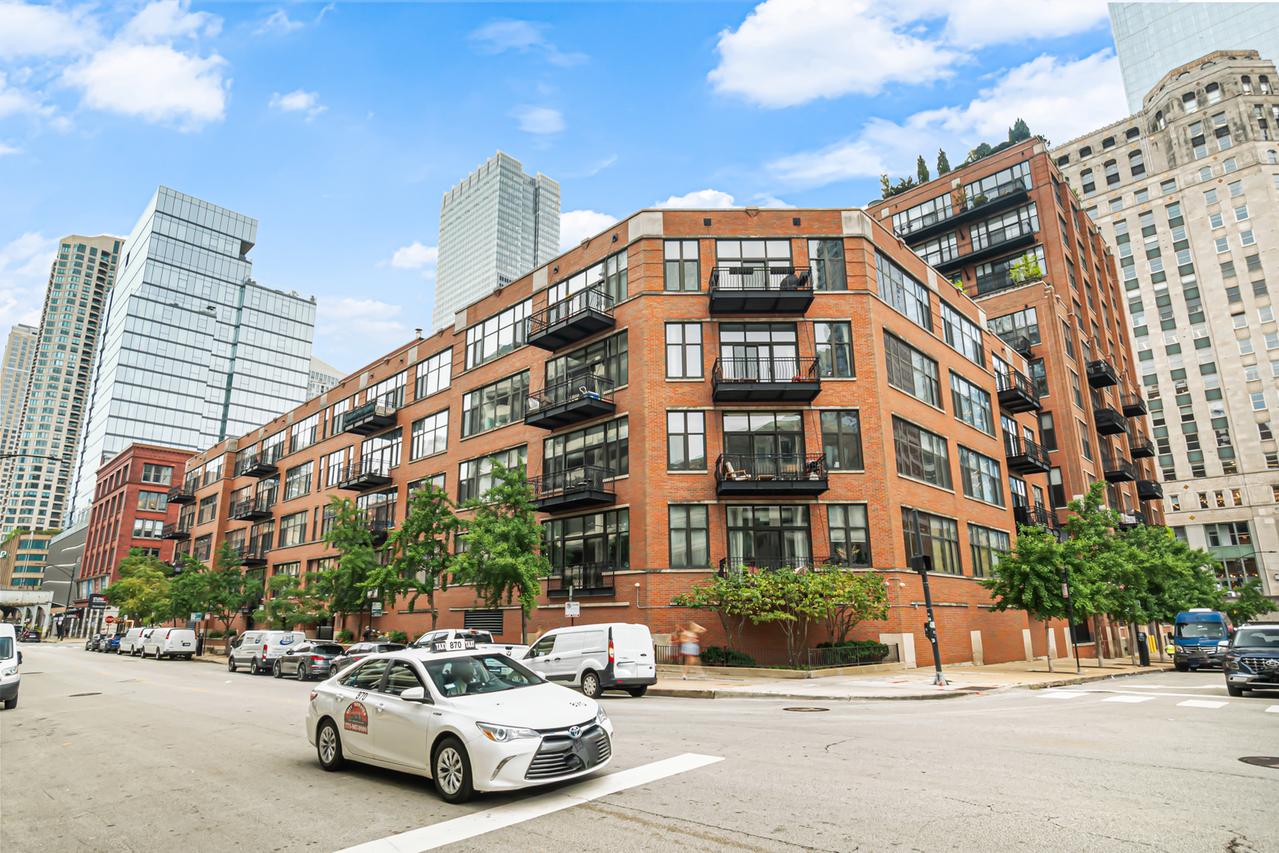 333 W Hubbard St. #604, Chicago, IL 60654