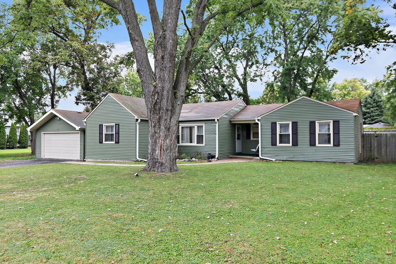 9020 Shady Ln., Wonder Lake, IL 60097