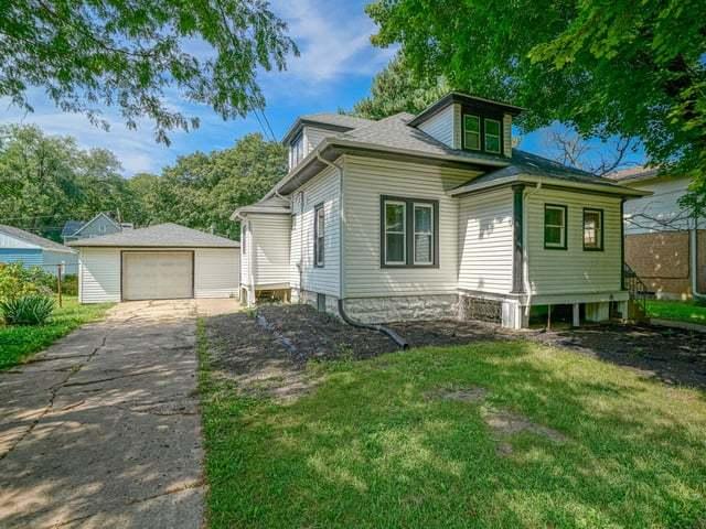 606 S 2nd St., Oregon, IL 61061