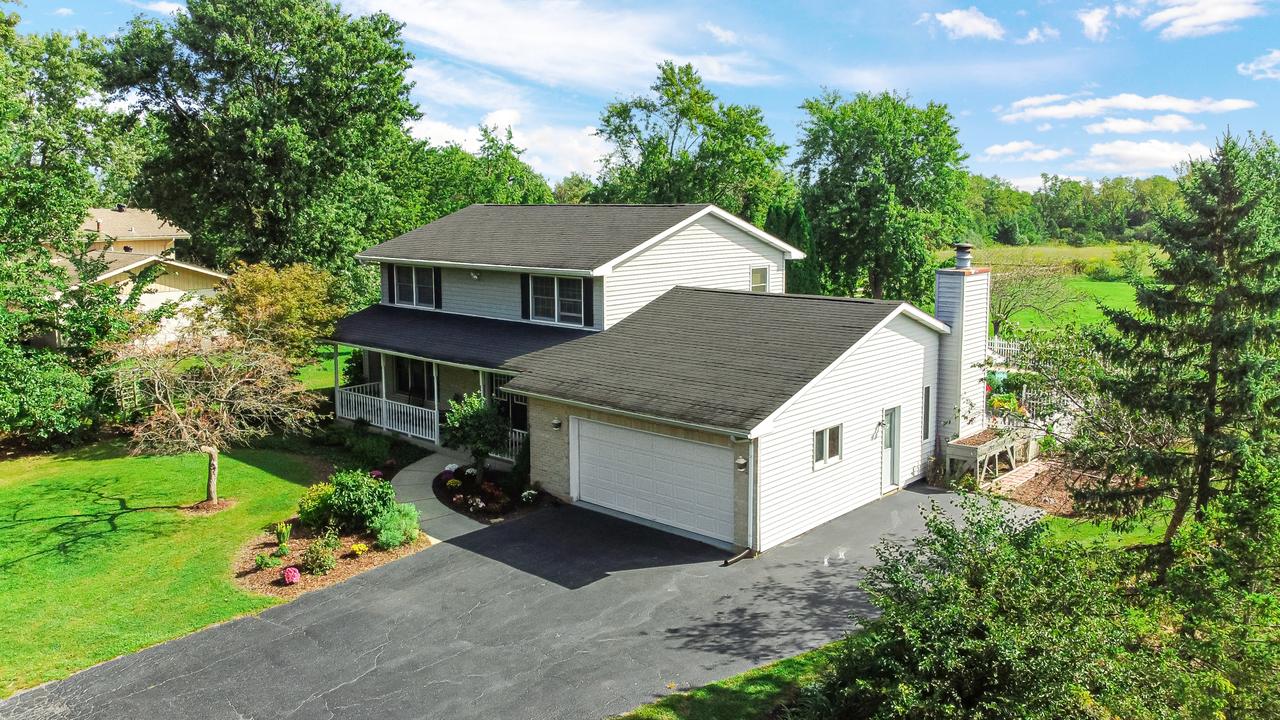 23235 S Volbrecht Rd., Crete, IL 60417