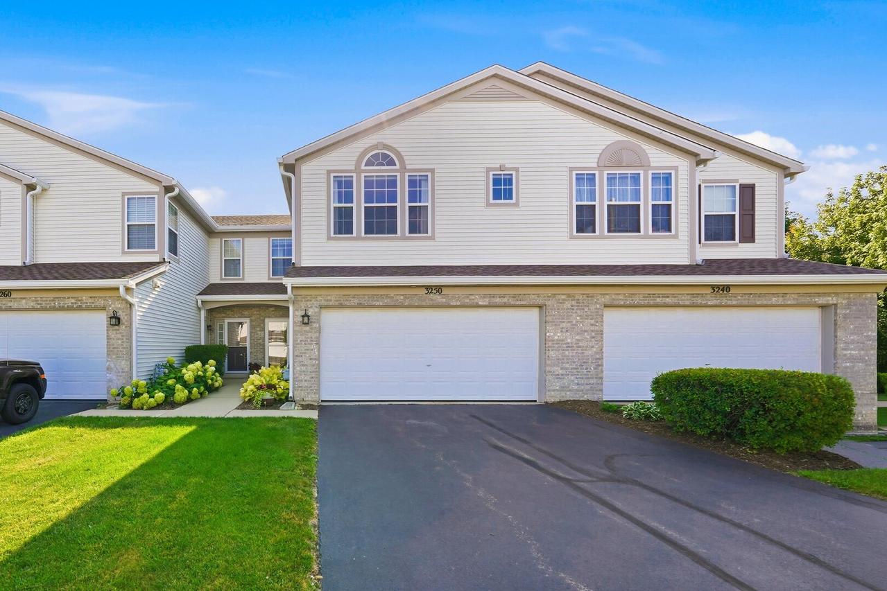 3250 Ronan Dr., Lake In The Hills, IL 60156
