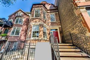 1935 N Dayton St., Chicago, IL 60614