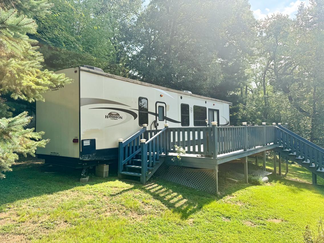 10/208 Woodhaven, Sublette, IL 61367