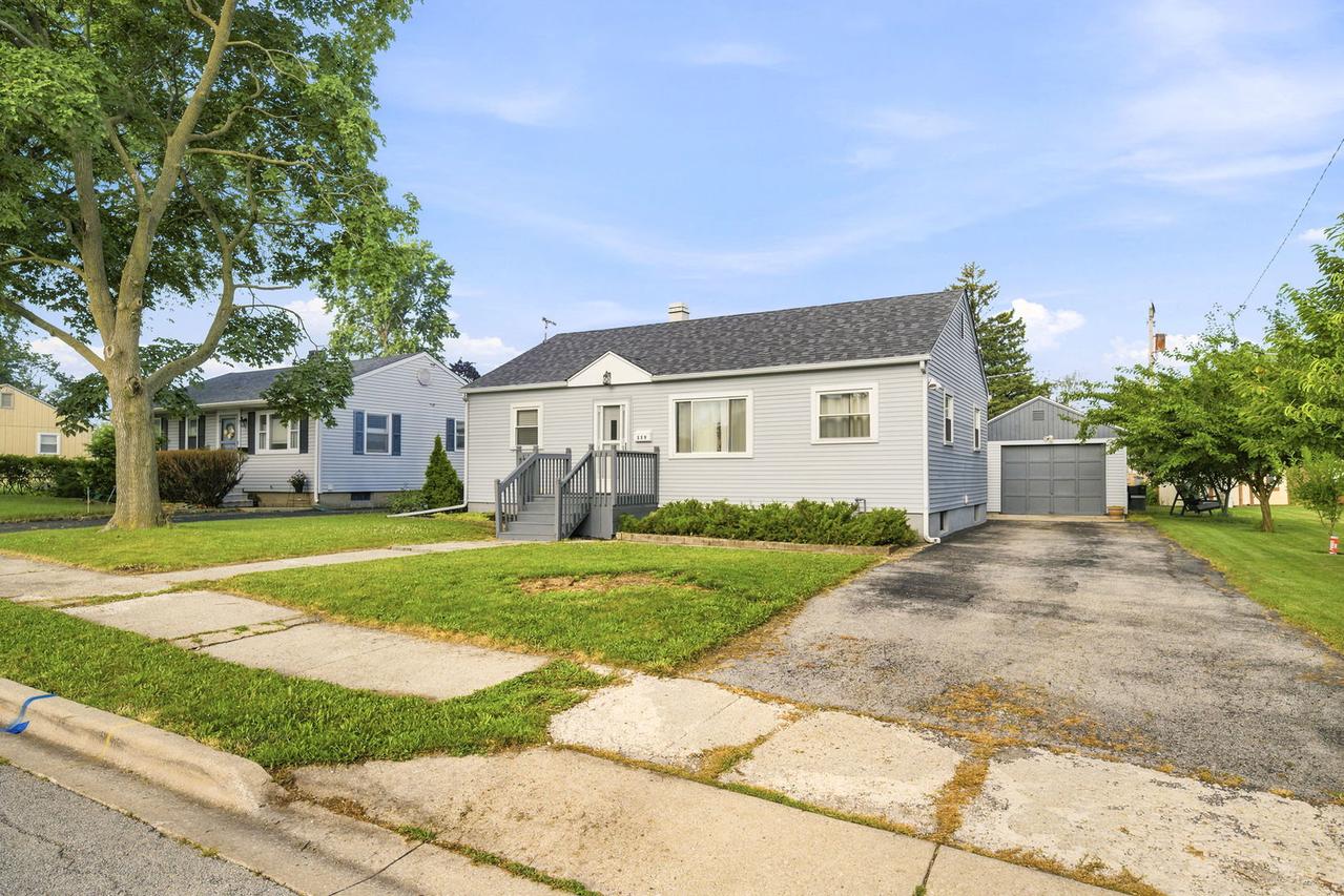 119 Park Dr., Joliet, IL 60436