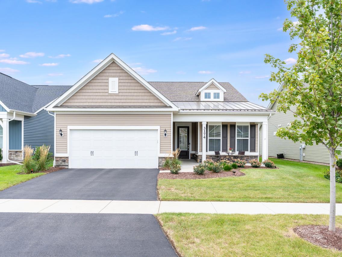3174 Sweetgrass Cir., Aurora, IL 60503
