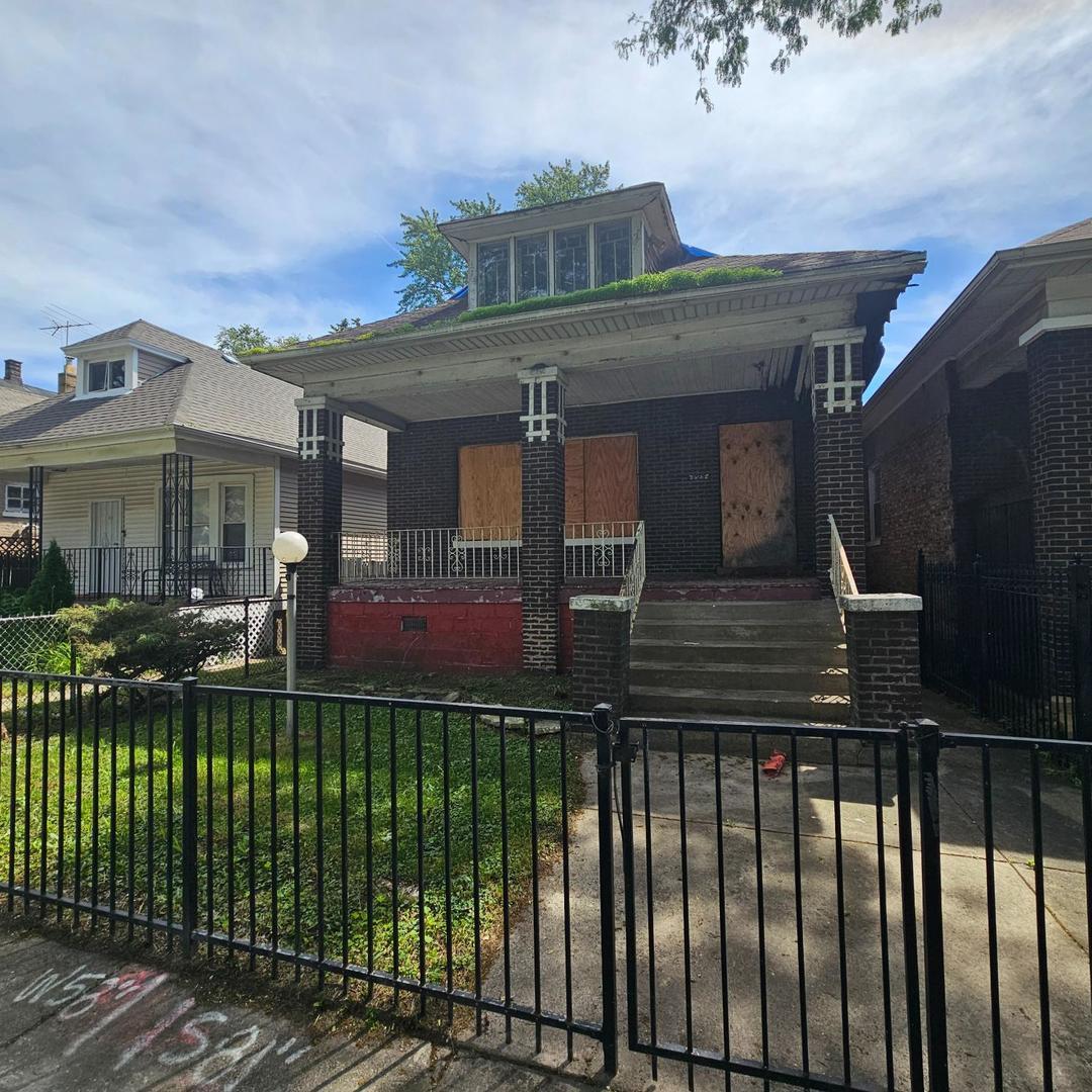 7747 S Langley Ave., Chicago, IL 60619