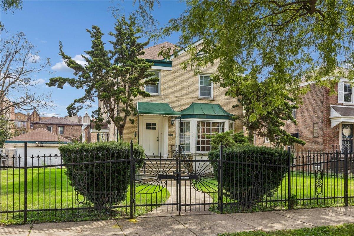 9117 S Justine St., Chicago, IL 60620