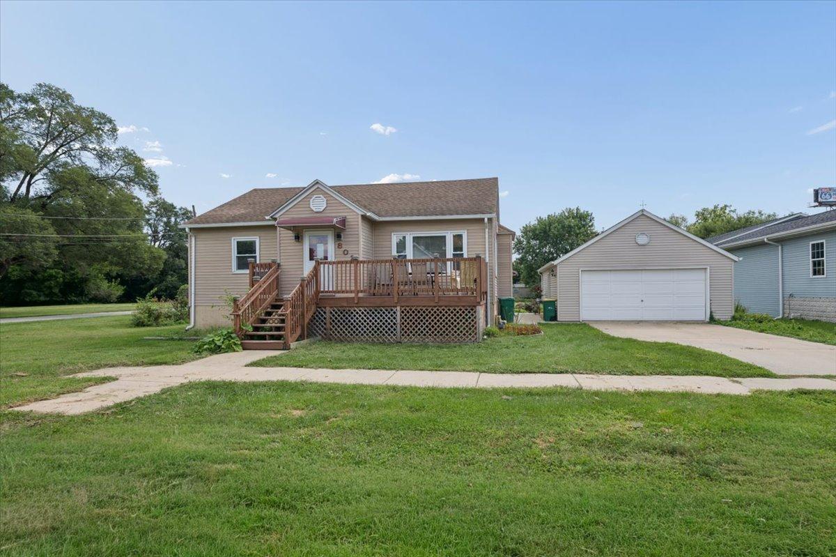 802 Vine St., Lockport, IL 60441