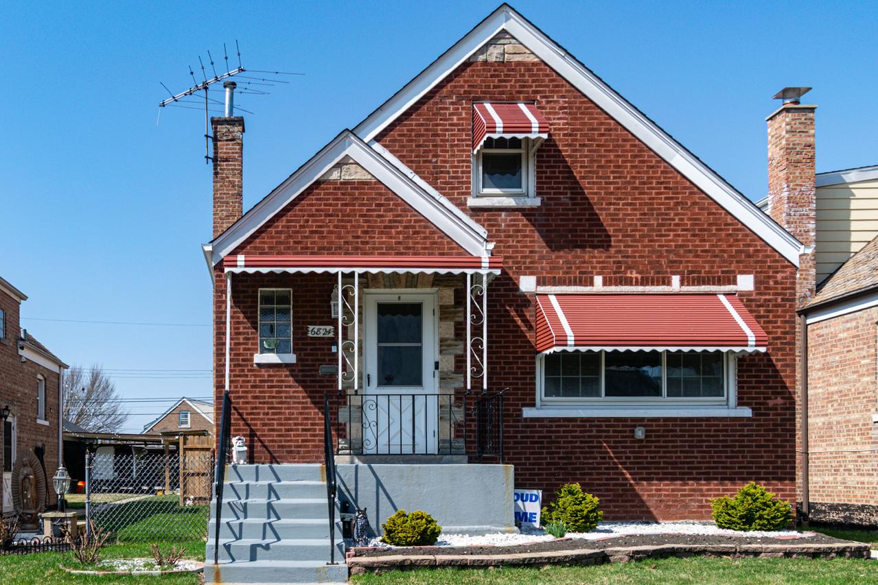 6824 S Kildare Ave., Chicago, IL 60629