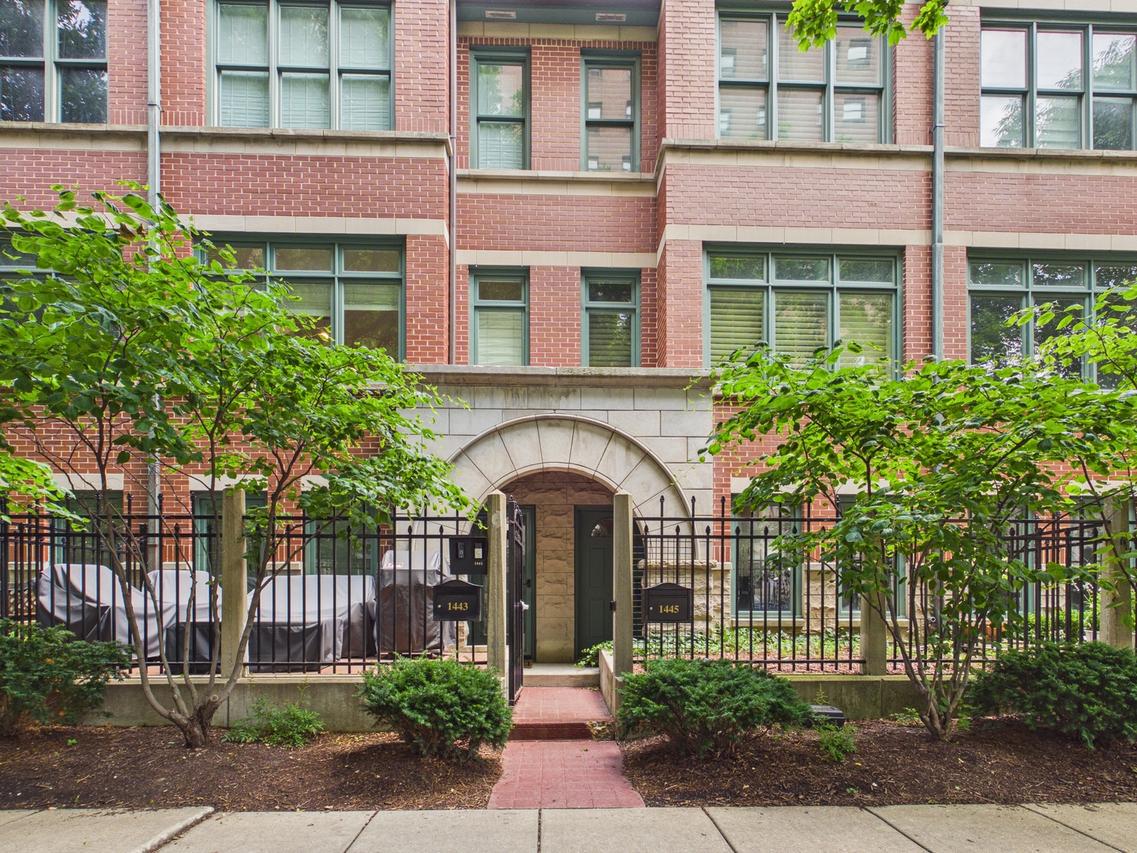 1445 S Indiana Ave., Chicago, IL 60605