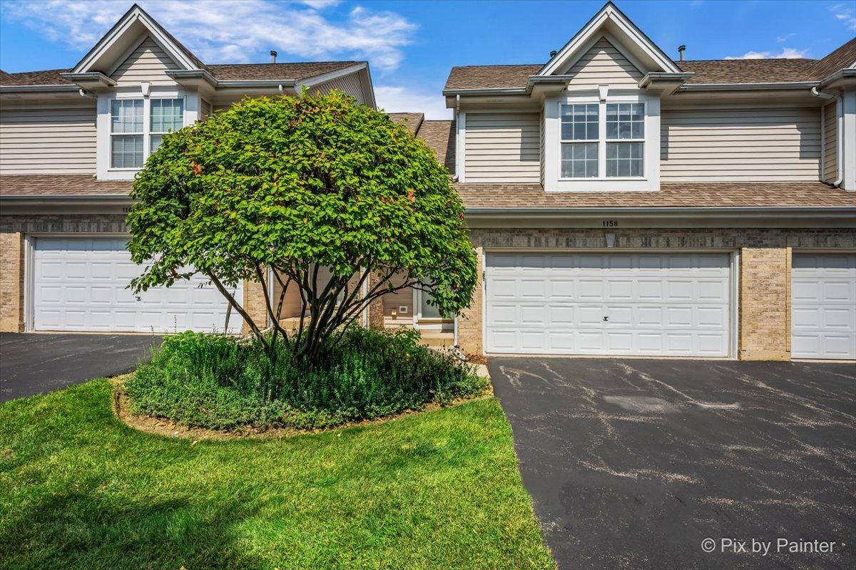 1158 E Danbury Dr., Cary, IL 60013